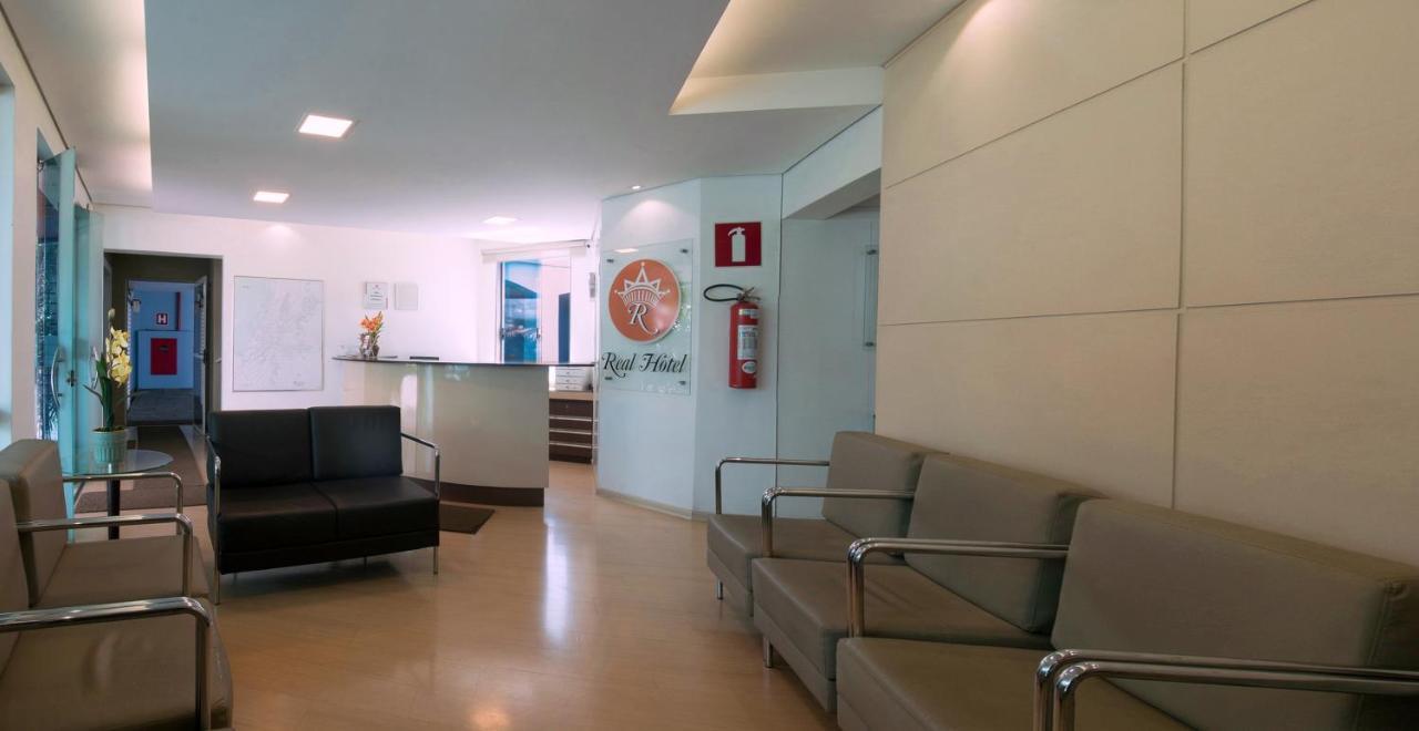 Real Hotel Sete Lagoas Esterno foto